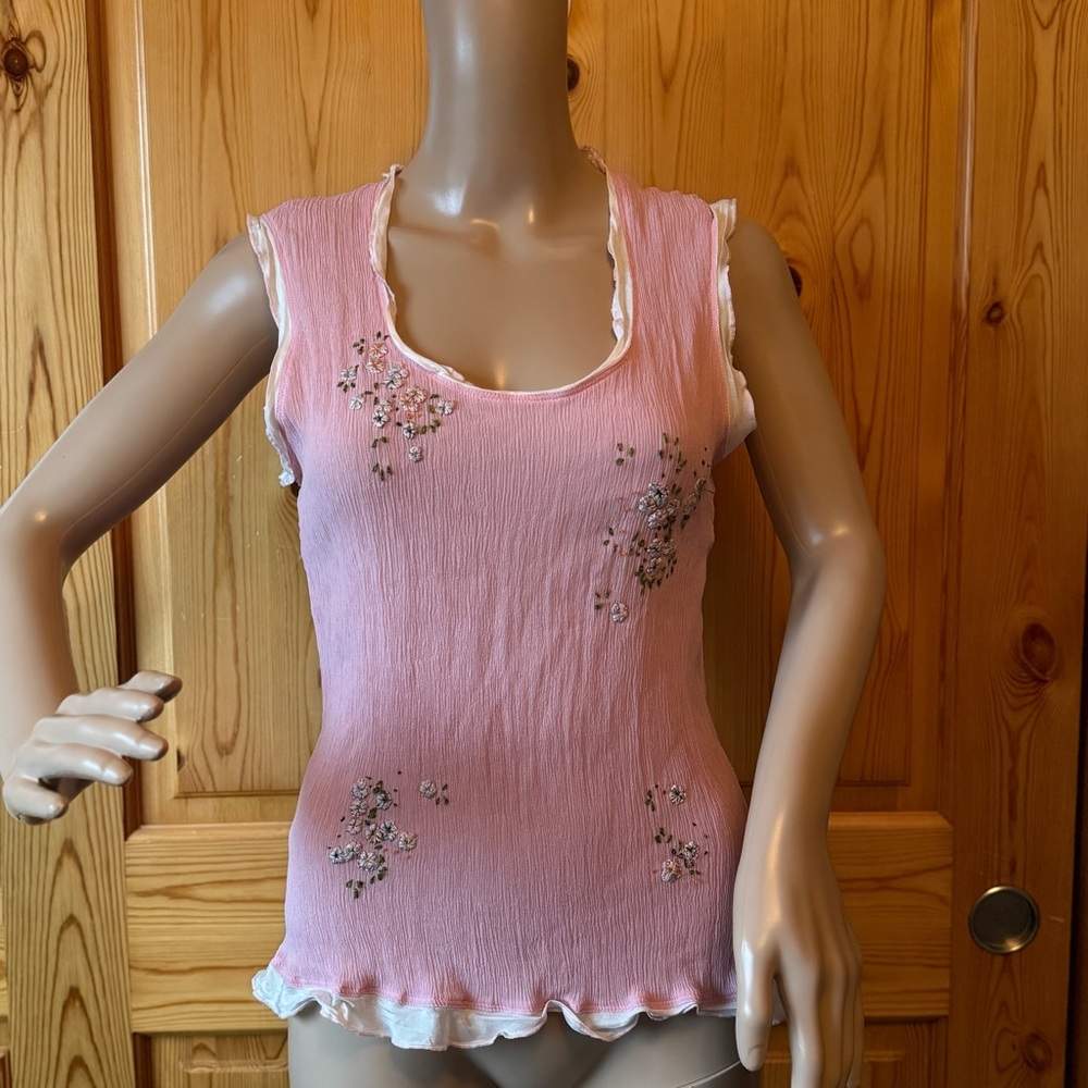 Ryan Michael Silk Crinkle Top Size L Embroidered Floral Pink Feminine